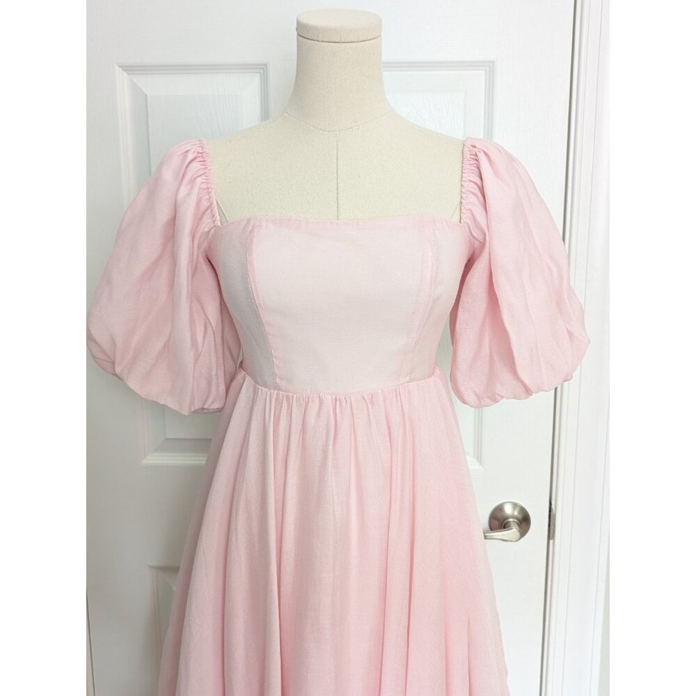 Elegant Pink Midi Dress - Picture 3 of 10